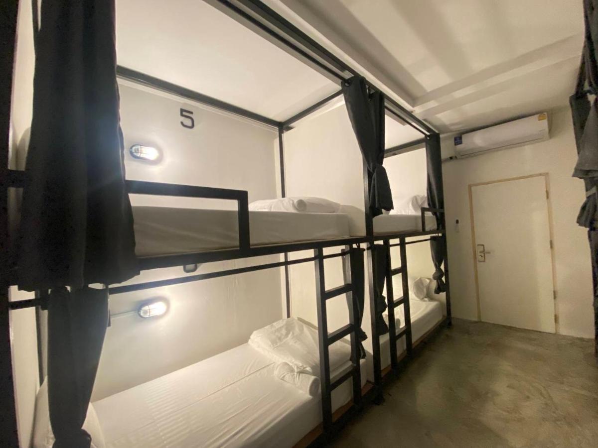 Auberge de jeunesse Bed Station à Ban Madua Wan Extérieur photo